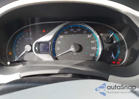 2011 Toyota Sienna Xle V6 z USA, uszkodzony, nr VIN 5TDYK3DC4BS144573